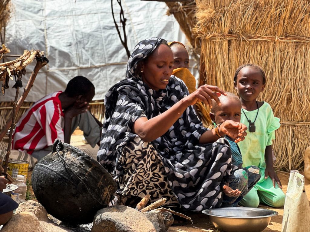 FILE PHOTO: Fight for Sudan's al-Fashir spreading hunger, disease