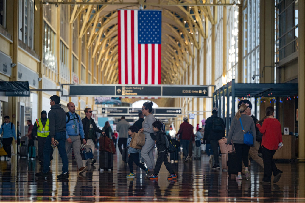 FILE PHOTO: US airlines cancel 1,200 flights Tuesday as government shutdown continues
