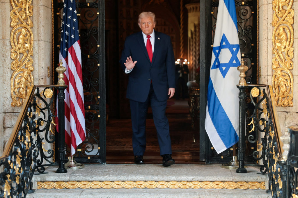 U.S. President Trump meets Israeli PM Netanyahu at Trump’s Mar-a-Lago club, in Palm Beach