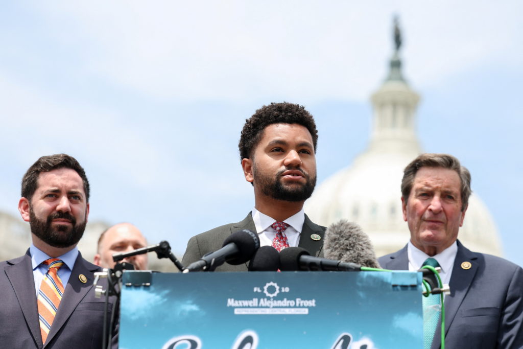 Safe Air on Airplanes Act press conference in Washington