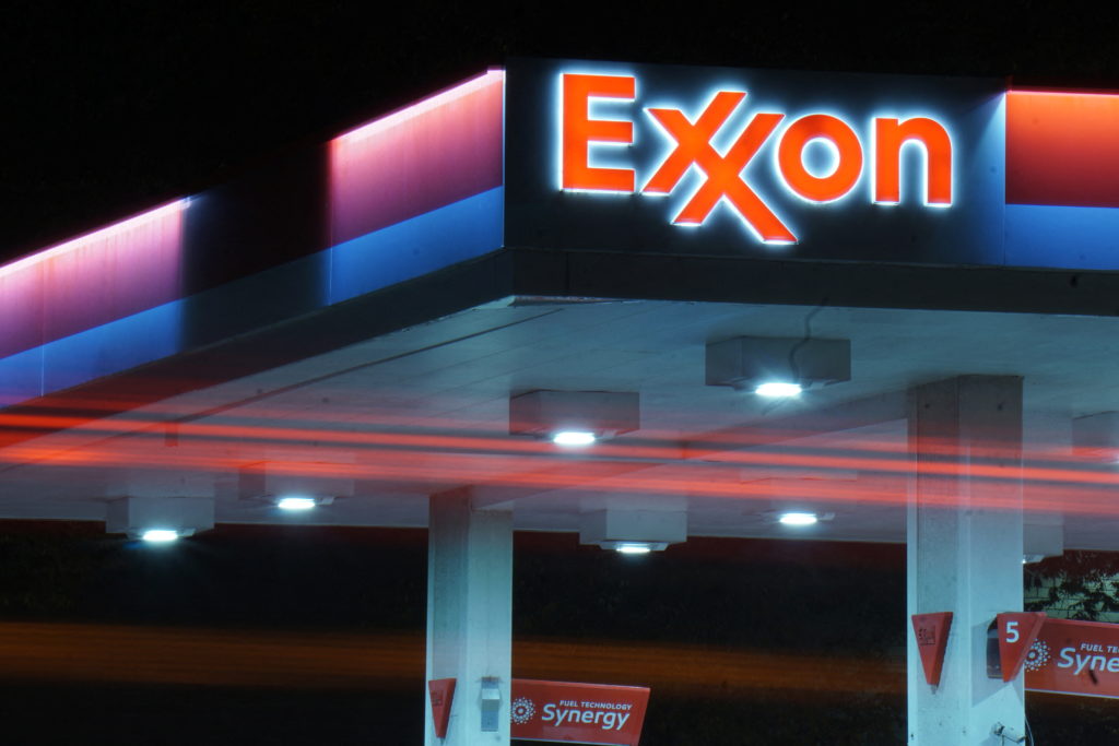 Trump 'inclined' to keep ExxonMobil out of Venezuela after CEO's skeptical response at White House meeting
