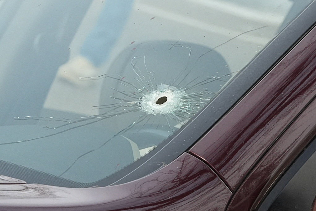 d3i6fh83elv35t.cloudfront.net image