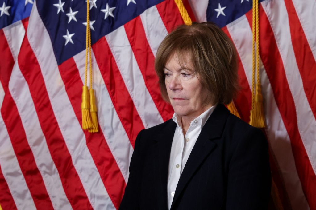 Minnesota Sen. Tina Smith calls for 'meaningful restraint' of 'lawless' federal agents