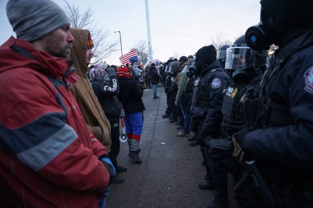 Minnesota protests enter 3rd week as immigration raids continue