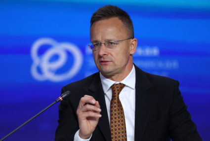 Hungary's foreign minister says country will block key EU loan to Ukraine until Russian oil shipments resume
