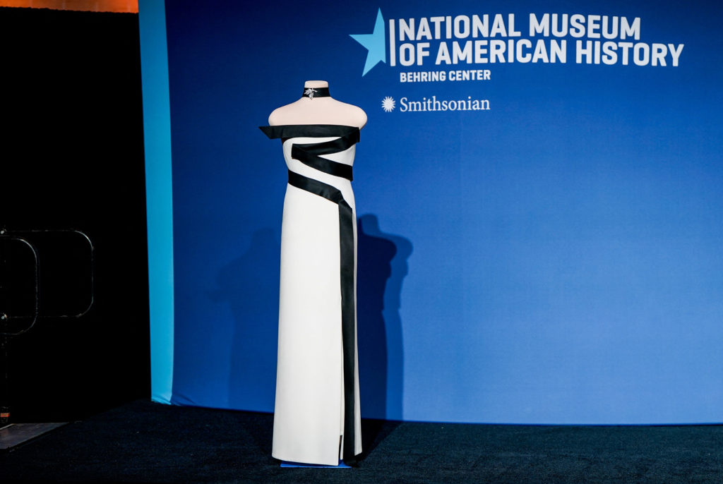 WATCH LIVE: First lady Melania Trump donates 2025 inaugural ball ‌gown to the Smithsonian