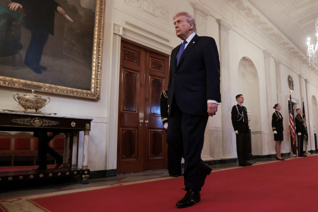 Trump says he'll attend White House correspondents' dinner for his first time as president