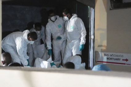 People missing after submarine attack on Iranian military ship, Iris Dena, off Sri Lanka