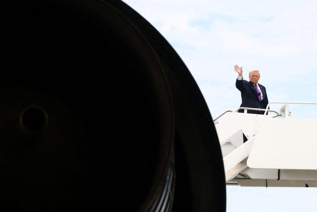 Trump has one prescription for the midterms. House Republicans have another