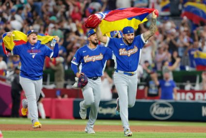 Baseball: World Baseball Classic Semifinal-Venezuela at Italy