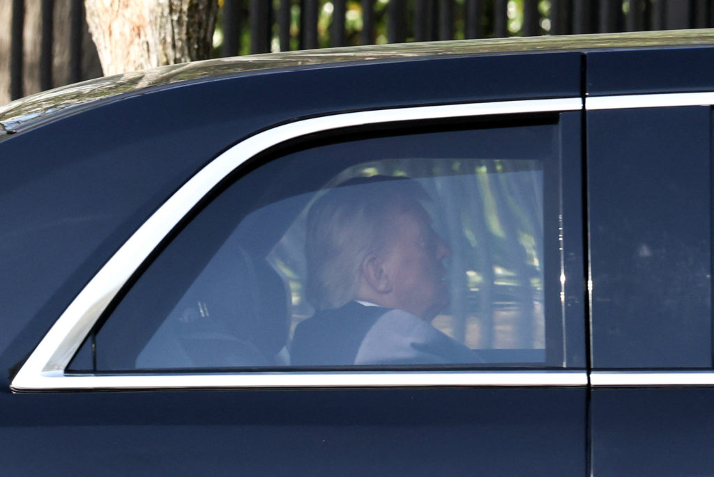 المحكمة العليا الأمريكية تنظر في طلب ترامب تقييد حق المواطنة بالولادة في واشنطن