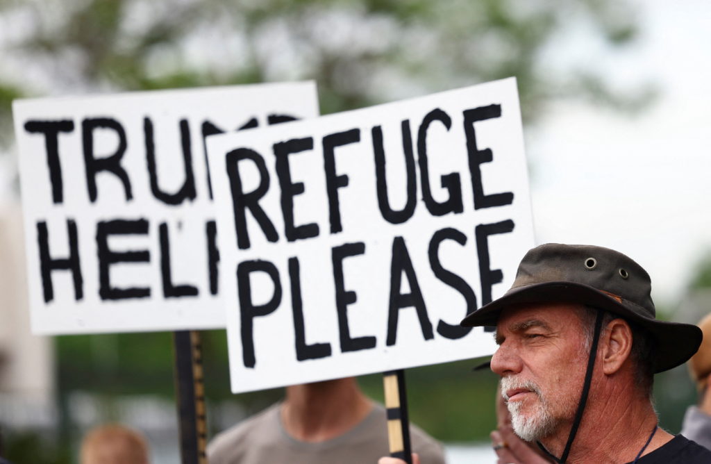 Trump Readjusts Refugee Numbers, Leftoids MELT DOWN