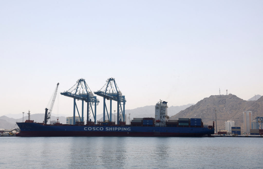 Navy Based: U.S. Navy Slaps Blockade on Iran, Owns the Libs