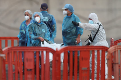 Cruise ship MV Hondius arrives at the port of Granadilla de Abona after being affected by a hantavirus outbreak, in Tenerife