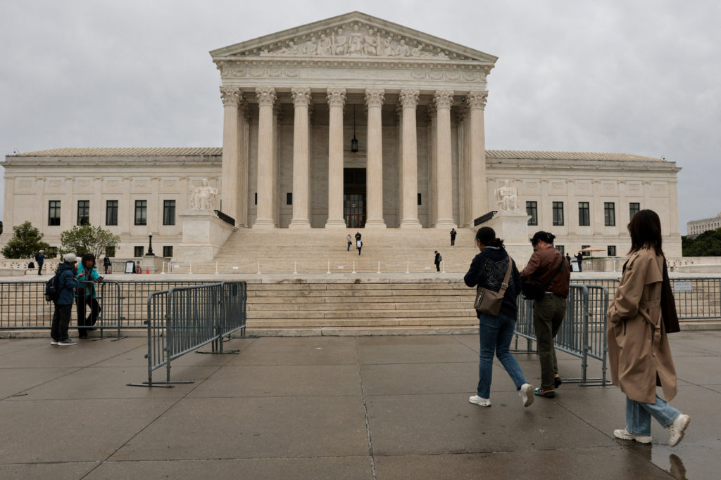 Supreme Court Undermines Black Voting Power in Alabama