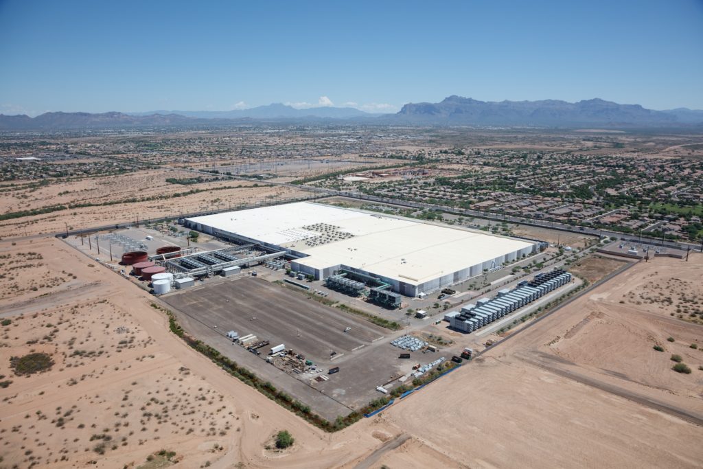 2 DATA CENTER