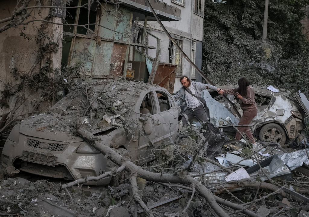 Russian drone and missile strike in Kyiv