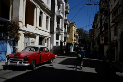FILE PHOTO: The Wider Image: Cuba's revolutionary generation pushed to breaking point by US blockade