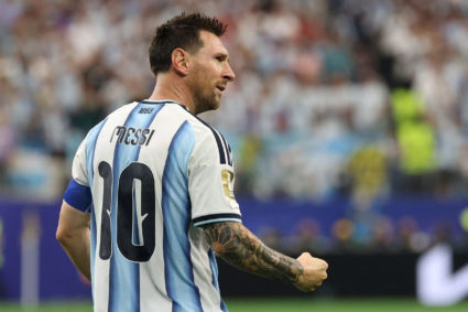 Lionel Messi breaks World Cup scoring record with his 17th and 18th goals in Argentina win