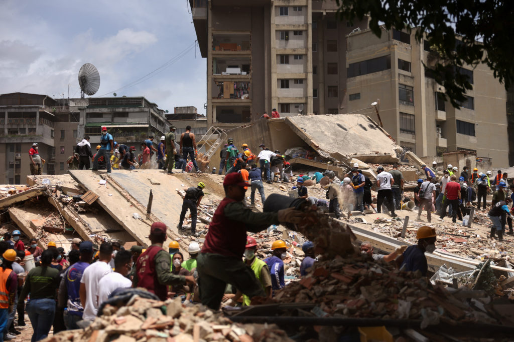 Aftermath of earthquakes in Caracas