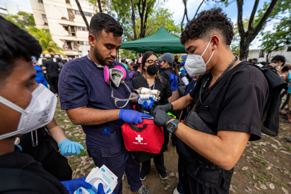 Aid workers warn of infectious diseases, overwhelmed hospitals after Venezuela earthquakes