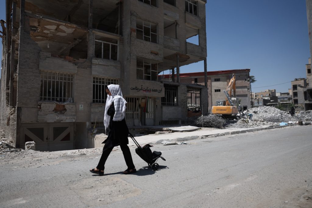 Middle East experts assess prospects for U.S.-Iran deal