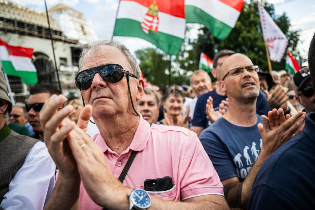 Orbán allies protest in Hungary against new prime minister's plans to oust President Sulyok