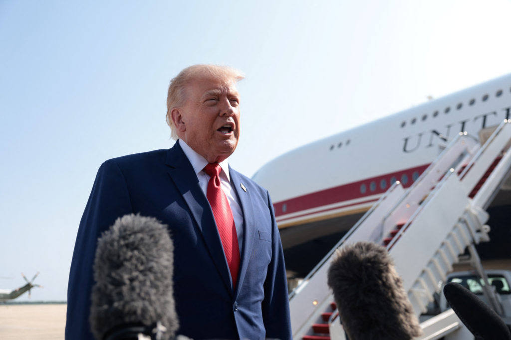 Trump to travel to Michigan ahead of swing state's primary election