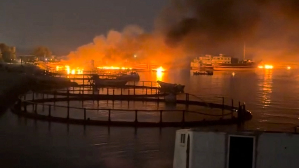 Renewed U.S.-Iran fighting threatens shipping and hopes of ending war