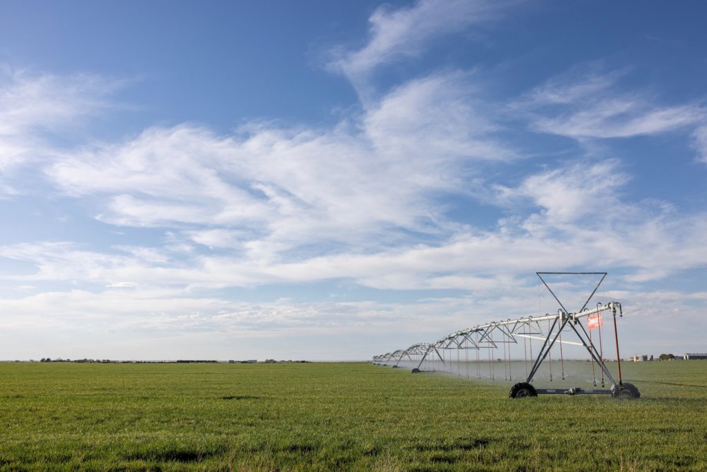 Dry Winter Intensifies Water Shortages for Farmers Along Colorado River