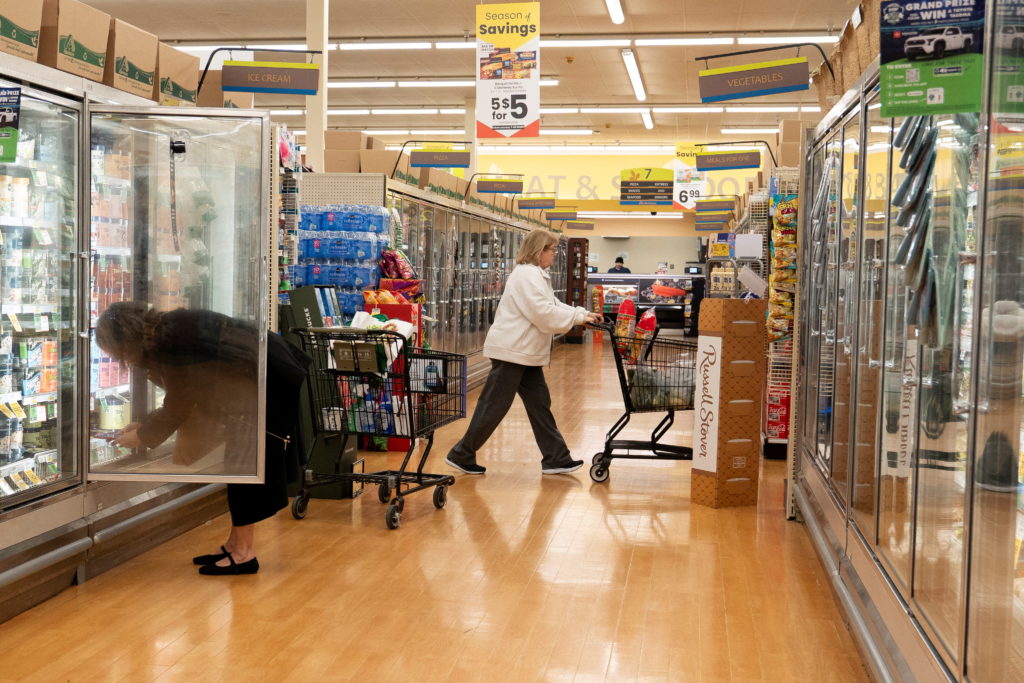 What additives are in your food? The FDA doesn't always know, but seeks to change that