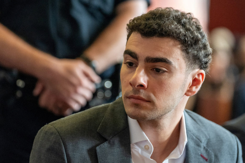 AP report: Luigi Mangione expected to plead guilty in federal case over CEO killing