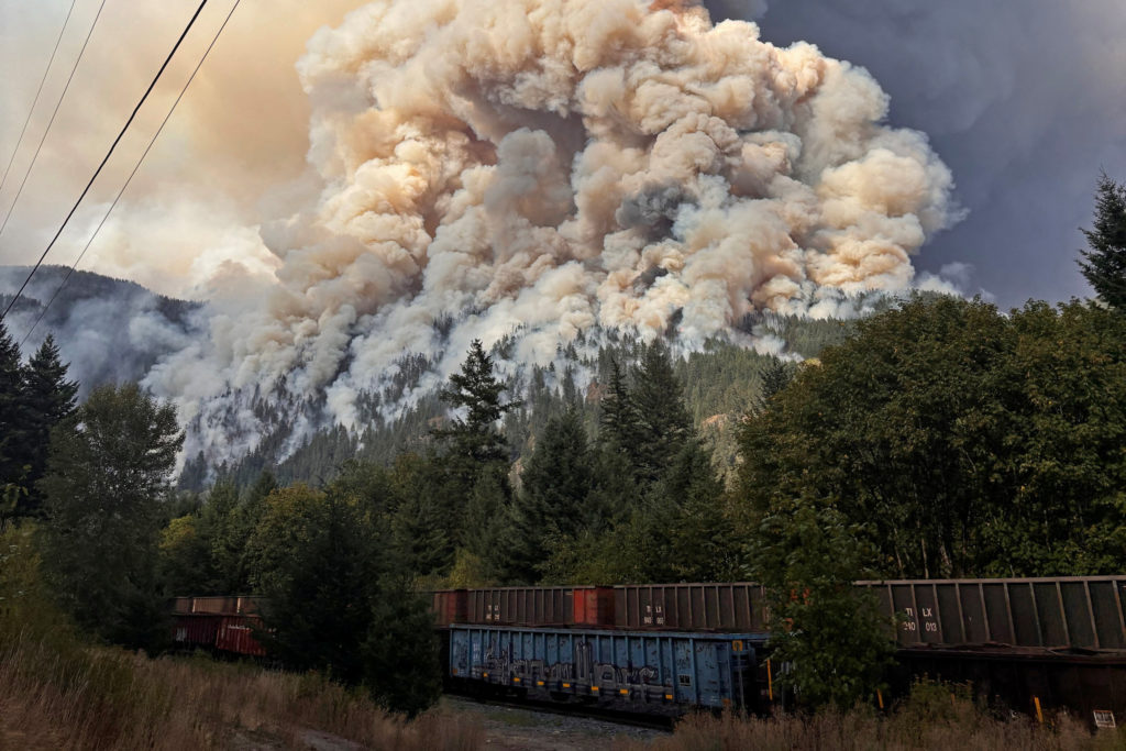 Officials warn wildland firefighters about the risks of using the supplement glutathione for smoke exposure
