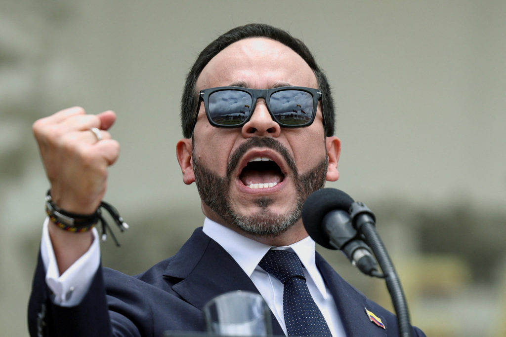Colombia's president says soldiers killed a key dissident leader