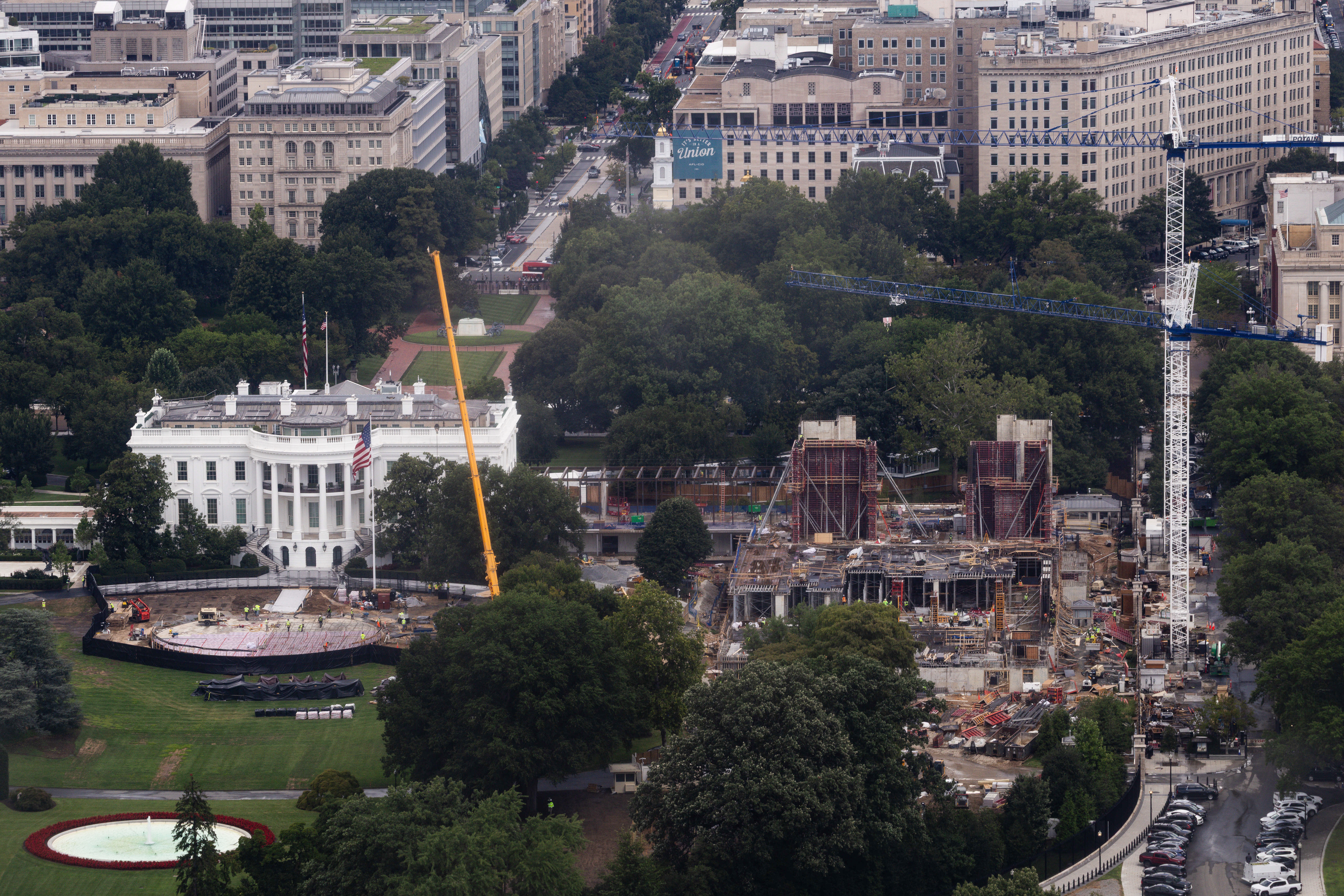 Trump asks Supreme Court to let White House resume ballroom construction during appeal