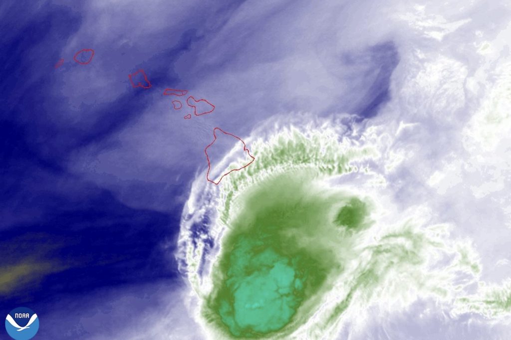 Tropical Storm Moke carrying more rain toward hurricane-damaged Hawaii