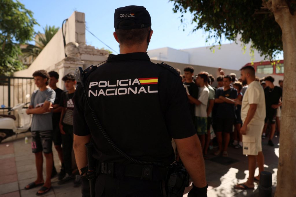 A look at Spain's plan to give undocumented migrants legal status