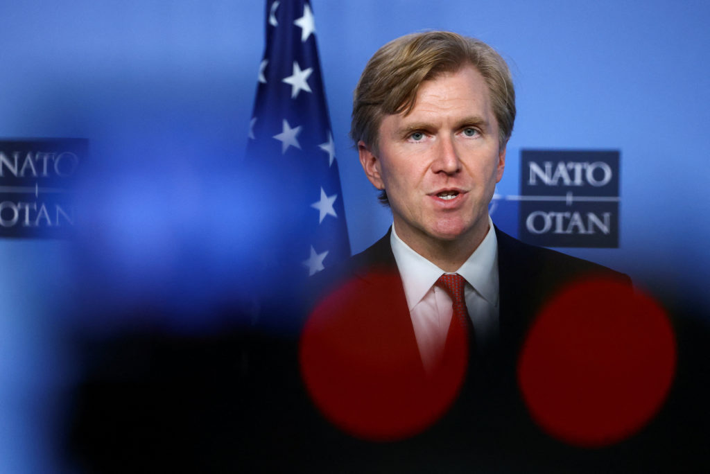 Bipartisan criticism from senators about Pentagon briefing on U.S. defense strategy