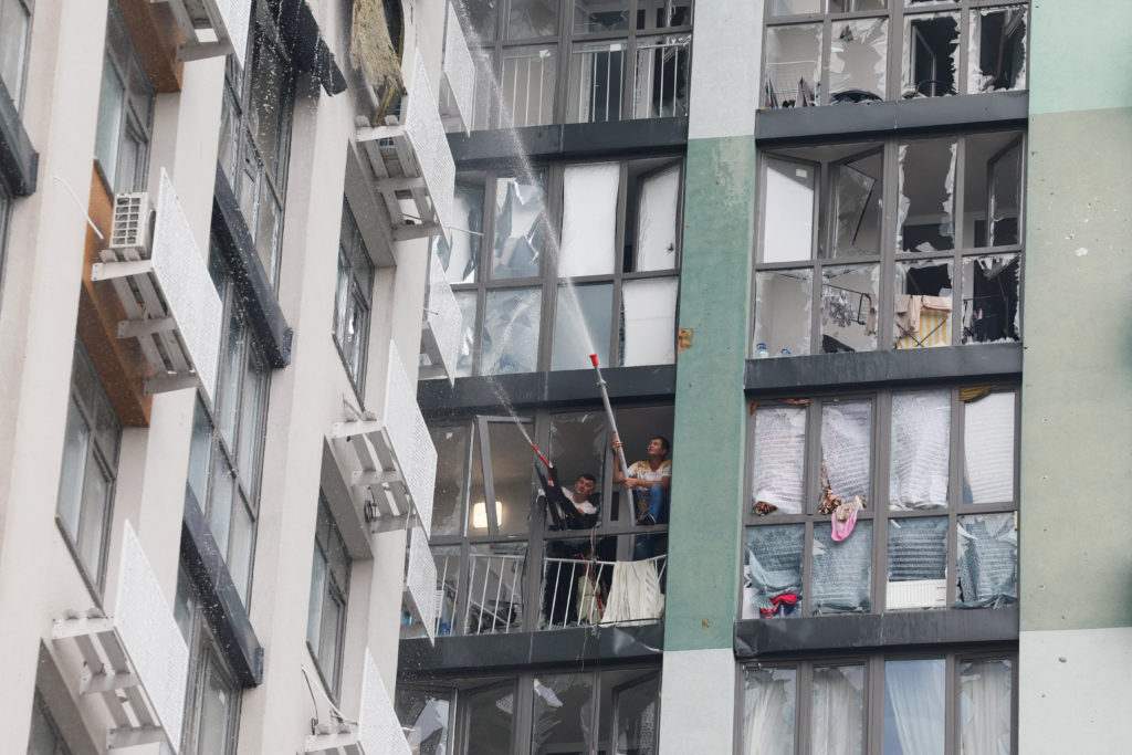 Russia pounds Kyiv with aerial strikes, killing at least 12 people in 6th straight day of attacks