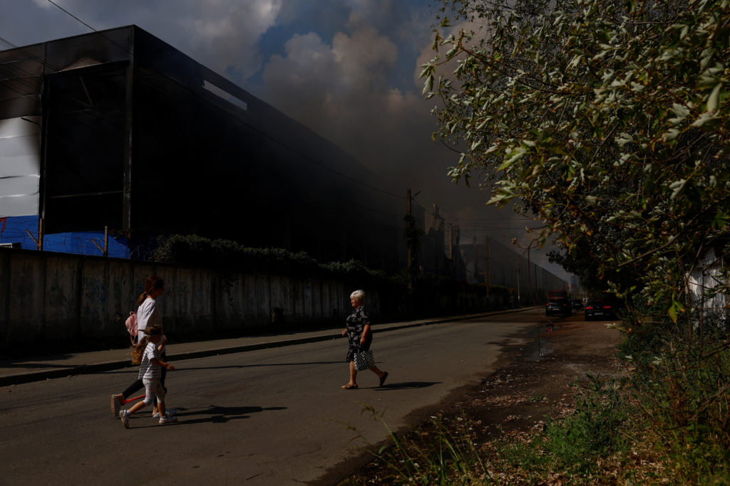 Putin orders a 72-hour pause in strikes on Kyiv as U.S. envoys visit Russia and Ukraine