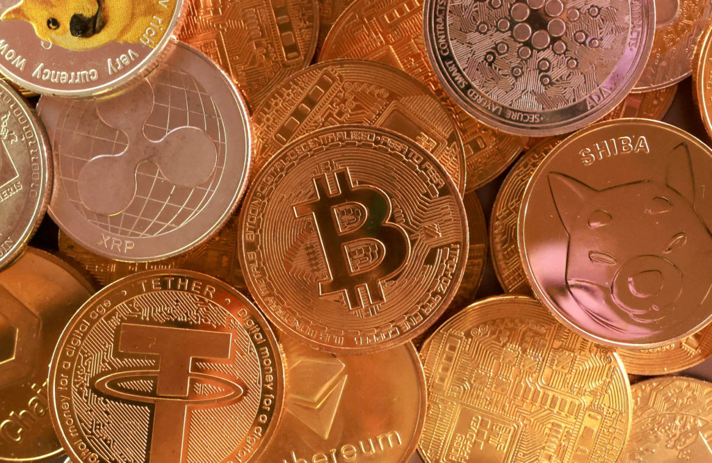News Wrap: Democrats block crypto bill, demand limits on Trump's investments