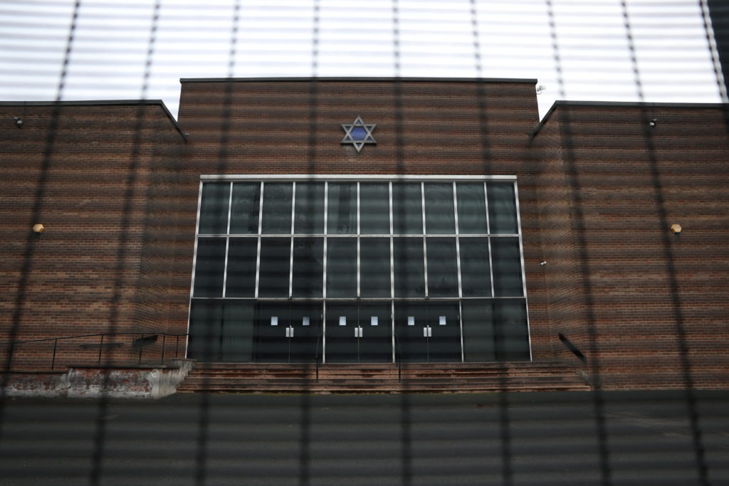 Prosecutor says 2 Iranian men scouted a UK synagogue for a chlorine bomb plot