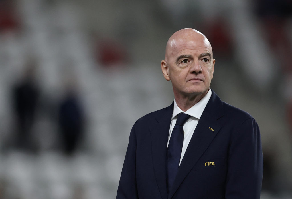 Infantino apologizes to FIFA Council for World Cup furor but leaves critics unhappy
