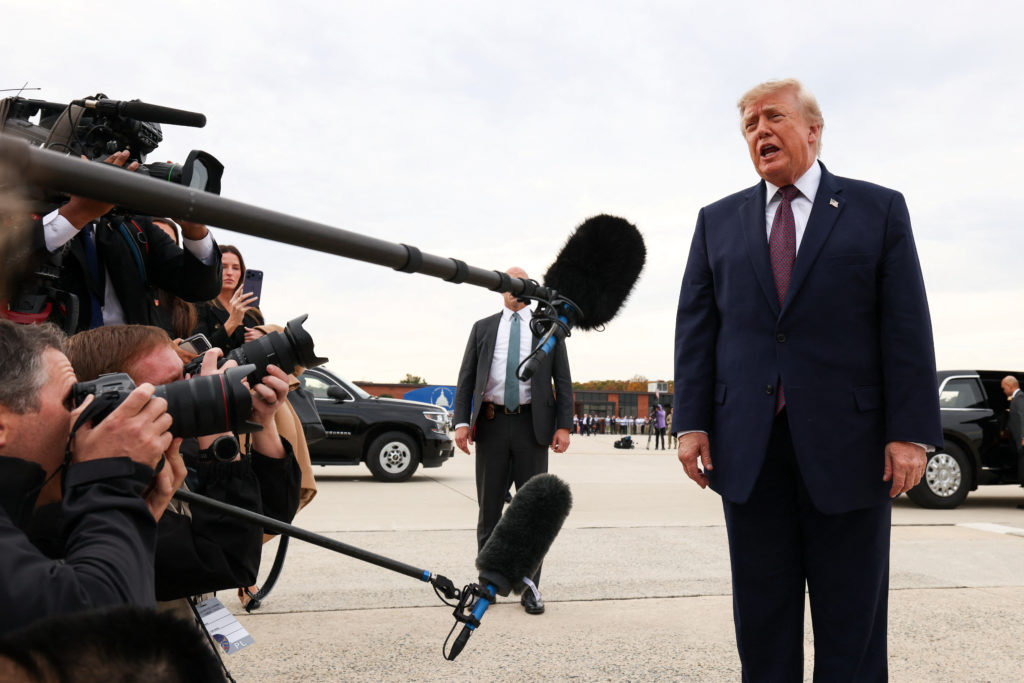 WATCH: Trump calls for Peltola to drop out after report her campaign helped recruit 2nd Dan Sullivan